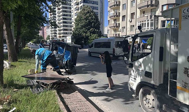Otomobil ile moped çarpıştı: 5 yaralı