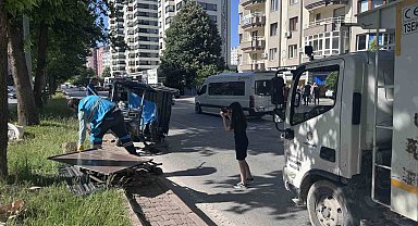 Otomobil ile moped çarpıştı: 5 yaralı