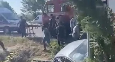 Otomobil menfeze uçtu: Anne ile kızı hayatını kaybetti, sürücü yaralandı