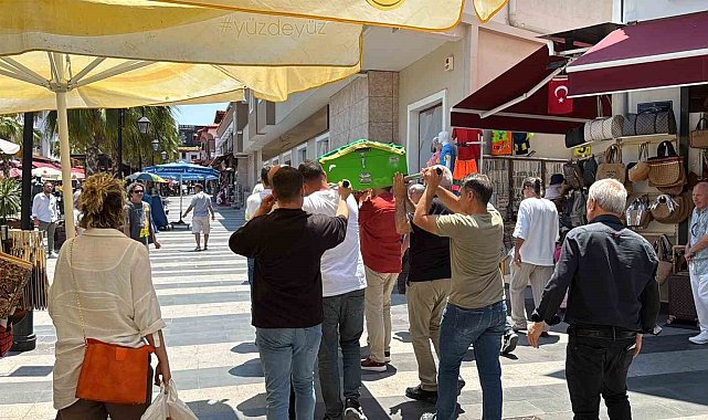 Oyuncu İrtem'in cenazesi camiye getirildi