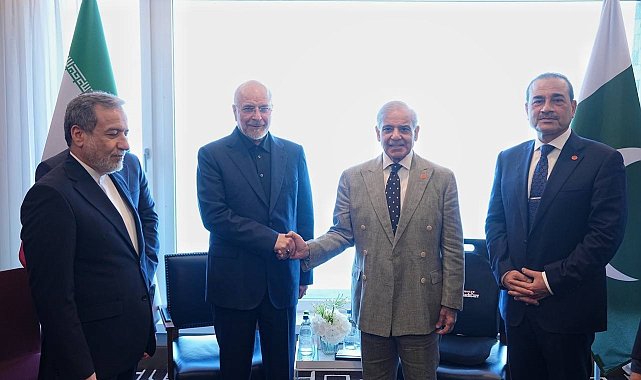 Pakistan Başbakanı Şerif, İran heyetiyle bir araya geldi