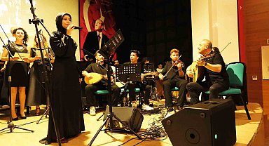 "Her Telden" Konseri büyük beğeni topladı