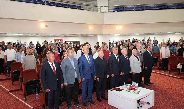 "Rehber öğretmenlerin ve psikolojik danışmanların katkıları kıymetli"