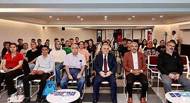 Rektör Prof. Dr. Altun, Marifet Mektebi öğrencileri ile bir araya geldi
