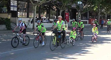 Sağlıklı hayat için pedal çevirdiler