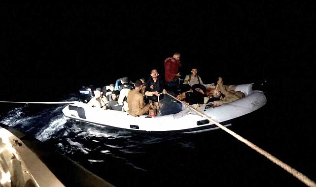Sahil Güvenlik'ten kaçamadılar: 18 göçmen yakalandı