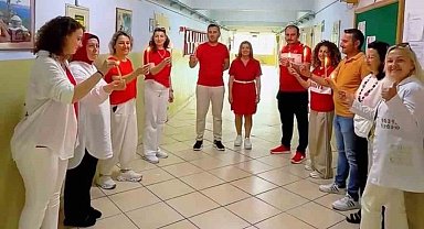 Samsun'da öğretmenlerden A Milli Takım'a klipli destek