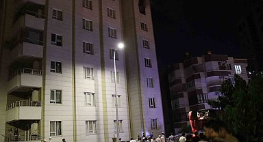 Şanlıurfa'da 9 katlı binada korkutan yangın