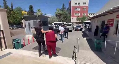 Şanlıurfa'da vatandaşları iş bulma vaadiyle dolandıran 5 kişi tutuklandı