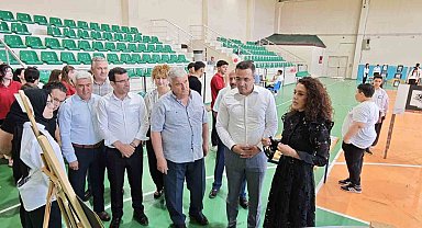 Sarıgöl'de genç yeteneklerden sanat şöleni