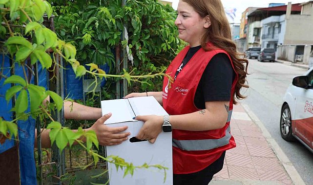 Şehzadeler Belediyesi'nden ihtiyaç sahiplerine gıda desteği