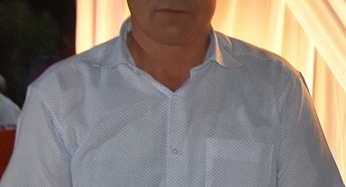 Sığındığı ağaca yıldırım düşen çiftçi hayatını kaybetti
