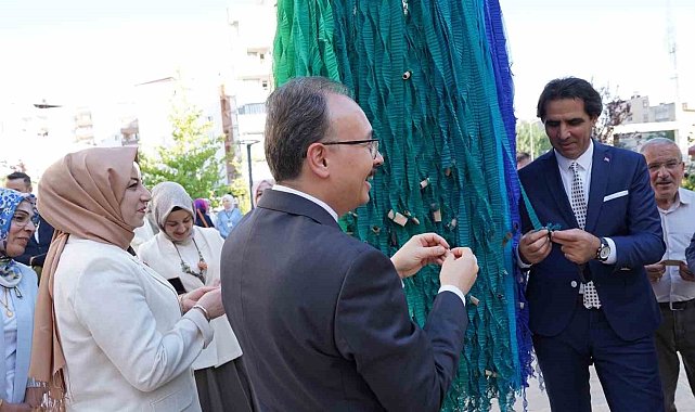 Siirt'te atık malzemeler sanat eserine dönüştü