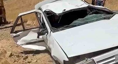 Siirt'te otomobil hurdaya döndü: 2 yaralı