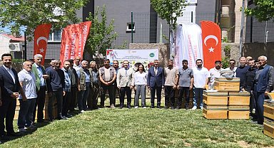 Şırnak'ta 25 üreticiye yüzde 75 hibeli arıcılık ekipmanı dağıtıldı