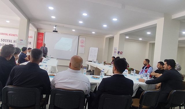 Şırnak'ta muhtarlarla güçlü aile için ortak akıl toplantısı