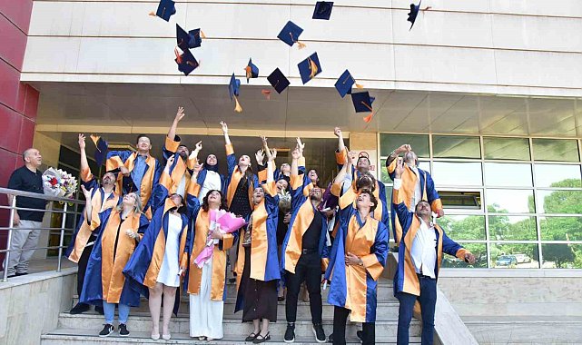 Su Ürünleri Fakültesi mezunlarını geleceğe uğurladı
