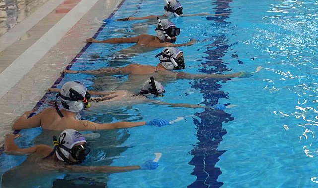 Sualtı hokeyinde Federasyon Kupası'nın sahibi Deniz Yıldızları Spor Kulübü oldu