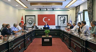 Talas'ta muhtarlarla hizmet zirvesi