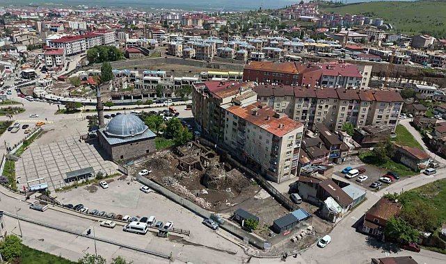 Tarihe ve geleceğe güçlü dokunuş: Ahi Toman Baba Kümbeti restore ediliyor