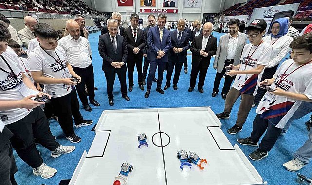 TeknoKarabük'te geleceğin kaşifleri sahne aldı