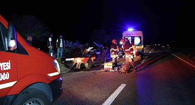 Tırın tamponu otomobile ok gibi saplandı: 1 ölü