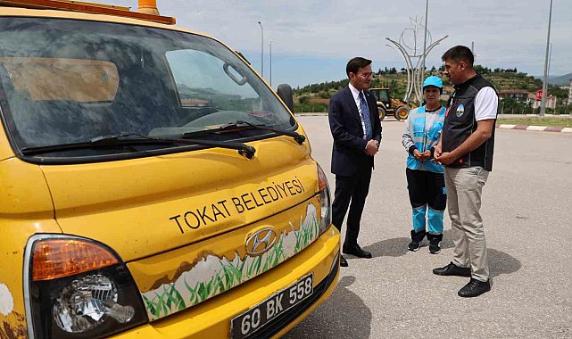 Tokat Belediyesi'nde çöp taksi direksiyonuna kadın eli değdi