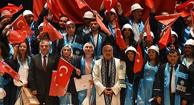 Tomarza Mustafa Akıncıoğlu MYO'da şed bağlama coşkusu