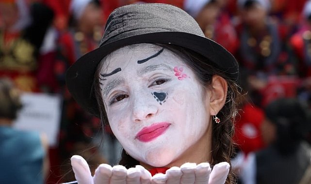 Trabzon'da Kültür ve Sanat Festivali renkli görüntülere sahne oldu