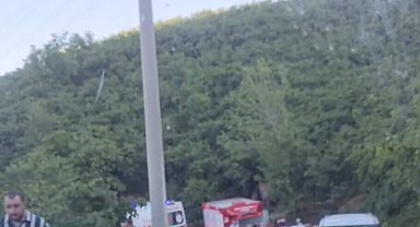 Traktöre bağlı ilaçlama motorunun altında kalan kadın hayatını kaybetti