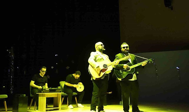 Turgutlu Belediyesinden 90'lı yıllara müzik dolu yolculuk