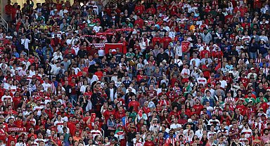 Türkiye - Paraguay maçını 68 bin 827 taraftar takip etti