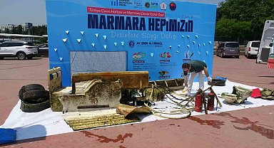 Tuzla'da deniz dibi temizliği: Batık teknelerin kalıntıları çıkarıldı