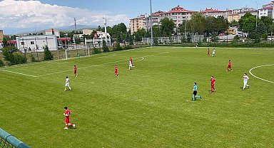 UEFA Regions' Cup'ta final heyecanı