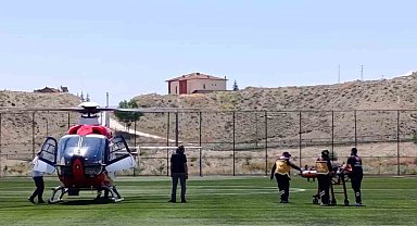 Ülseratif kolit hastası hava ambulansıyla Malatya'ya sevk edildi