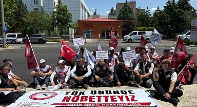 Üniversite idari personelinden YÖK önünde tayin-nakil çağrısı