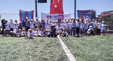 Üsküdar'da Çocuk Şenliği renkli görüntülere sahne oldu