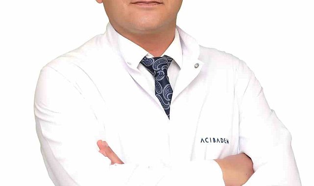 Uzmandan 'badem göz' trendi uyarısı: "Kişinin yüz yapısı, kaş pozisyonu ve orta yüz anatomisi birlikte değerlendirilmelidir"