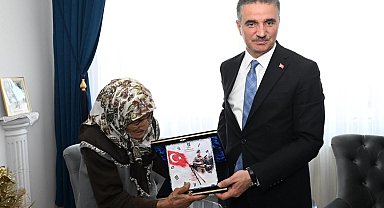 Vali Baruş'tan vefa