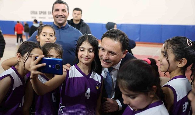 Vali Çiçek: "ERVA Spor Okulları'na kayıtlar artık bir tık ötede"