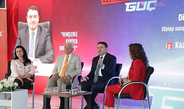 Vali Işın: "Türkiye'de herkes eğitimle istediği noktaya gelebilir"