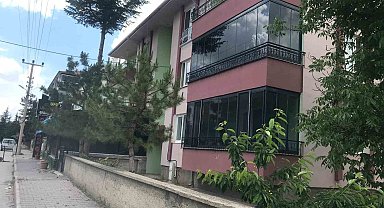 Yaşlı kadın evinde öldürüldü