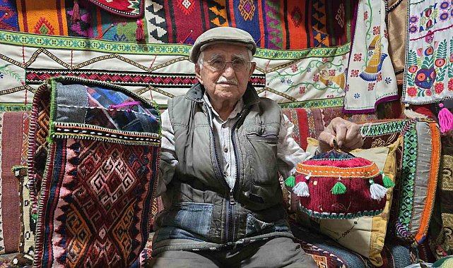 Yozgat'ta el becerisi ve antika eşyaları hatıralarla süsleyip evinde ziyaretçilerini ağırlıyor
