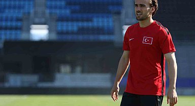 Yunus Akgün: "Ülkemize 3 puan armağan etmek istiyoruz"