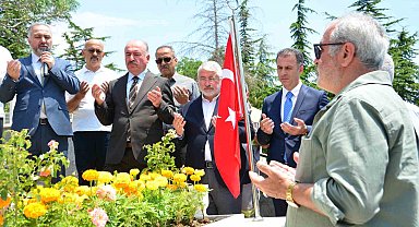 15 Temmuz şehidi Ali Karslı kabri başında dualarla anıldı