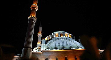 15 Temmuz'un 10. yıl dönümünde Elazığ'da camilerde sela okundu