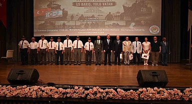 'Barışa Uzanan Eller: İzi Barış, Yolu Vatan' Belgeseli Isparta'da gösterildi
