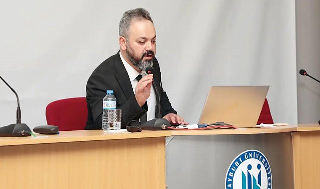 'Direnişten Dirilişe' konferansında darbeler ele alındı