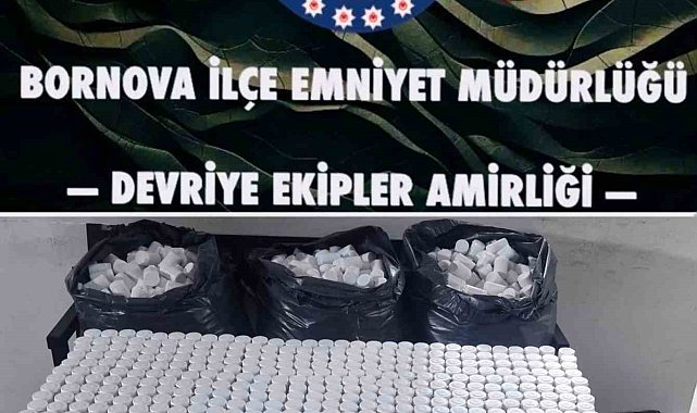 'Dur' ihtarına uymayıp kaçan araçtan on binlerce uyuşturucu hap çıktı