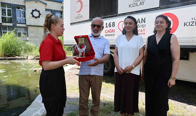 50 kez kan verdi, herkesi bağış yapmaya çağırdı